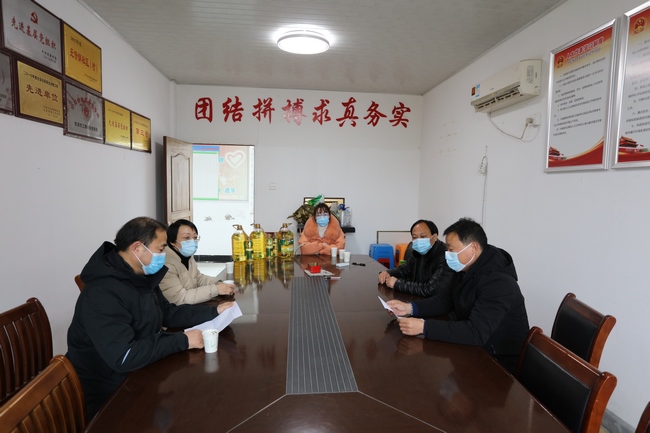 結(jié)對(duì)幫扶暖人心  走訪慰問(wèn)送溫情(圖6)