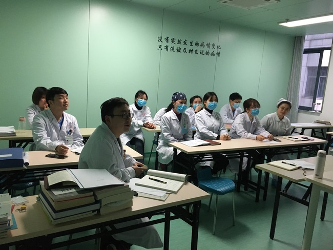 開展警示教育 筑牢思想底線 加強榜樣學習(圖2)
