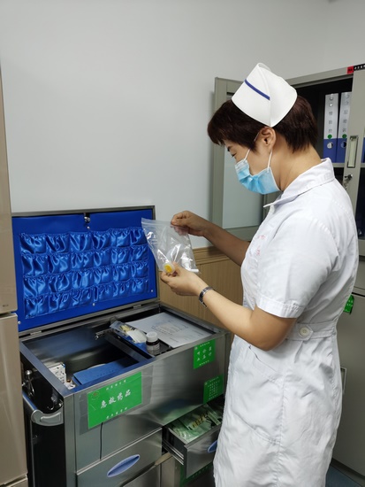 護(hù)理部開展國慶節(jié)前安全大檢查(圖1)