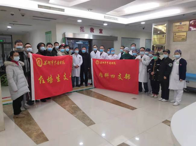 演練為實(shí)戰(zhàn)、急診當(dāng)先鋒 ——我院急診科舉行“群發(fā)傷急救演練”紀(jì)實(shí)(圖5)