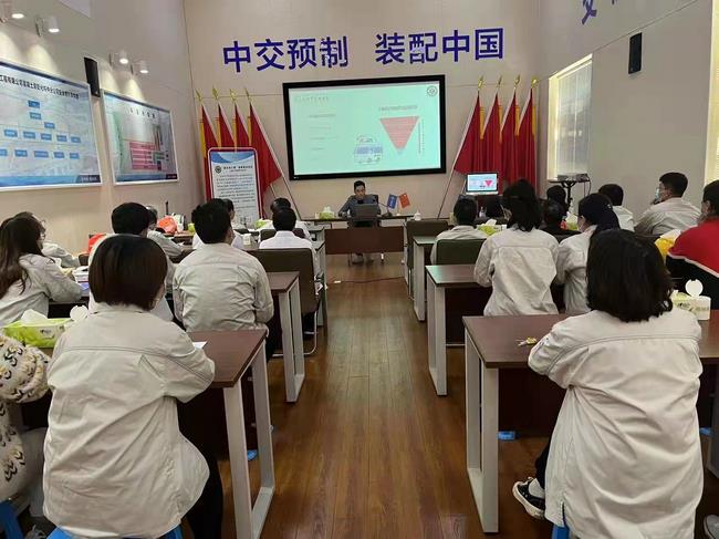 學(xué)黨史、感黨恩、辦實事---記蕪湖市中醫(yī)醫(yī)院外四支部“藍生命之星”急救科普公益活動(圖1)