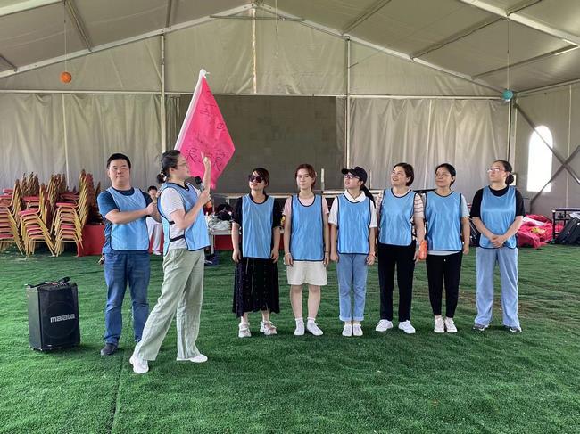 齊心同聚力 喜迎二十大 ——我院工會開展關心關愛抗疫醫(yī)務員工系列活動(圖3)