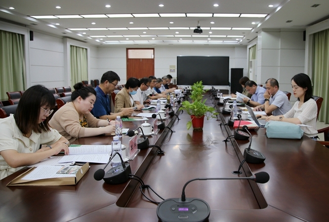 市發(fā)展和改革委員會(huì)來安徽中醫(yī)藥高等?？茖W(xué)校調(diào)研指導(dǎo)工作(圖1)