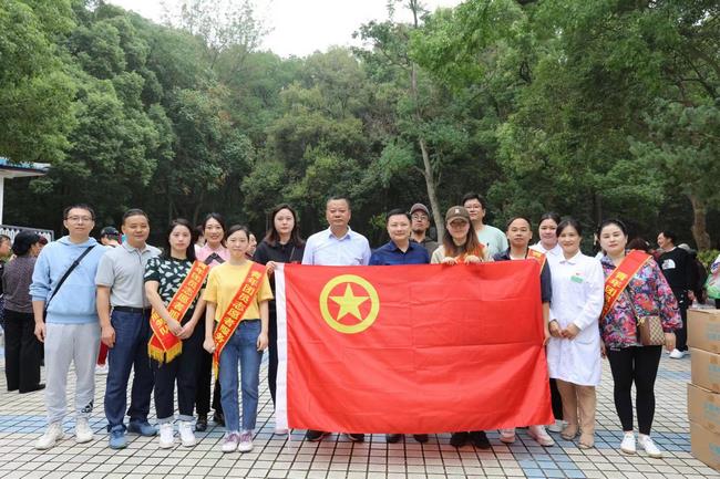 九九重陽 與愛同行——院工會組織離退休職工開展“九九重陽節(jié)游園”活動(dòng)(圖6)