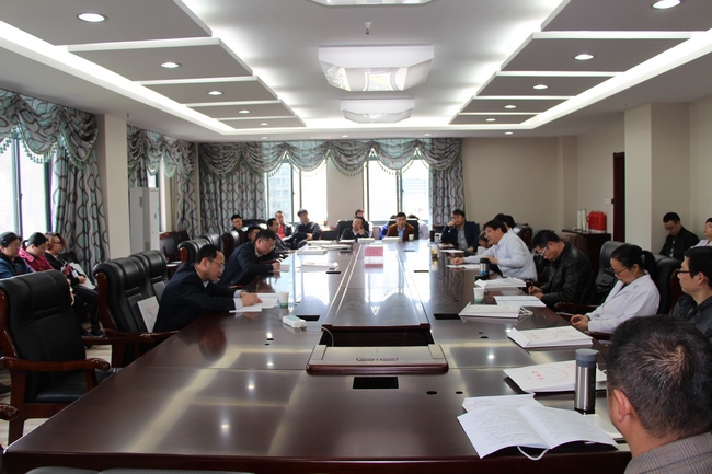 民主決策，科學管理——各代表團分組討論(圖6)