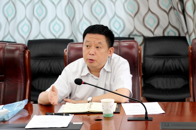 市衛(wèi)計(jì)委對我院“嚴(yán)肅行業(yè)紀(jì)律·預(yù)防職務(wù)犯罪”專項(xiàng)活動進(jìn)行督導(dǎo)(圖3)