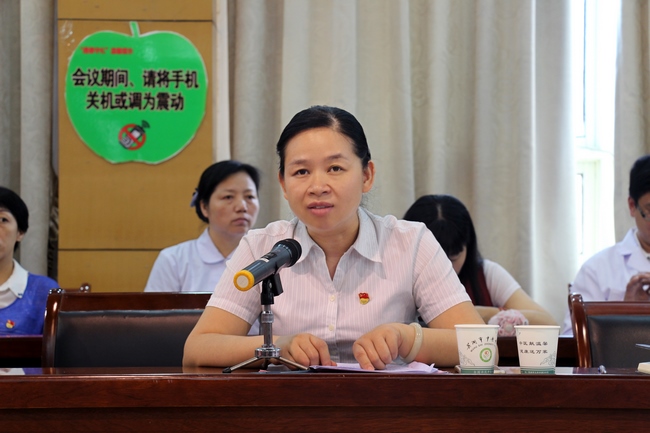 紀念建黨96周年——我院舉辦紀念建黨96周年座談會暨共產黨員示范崗授牌儀式(圖16)