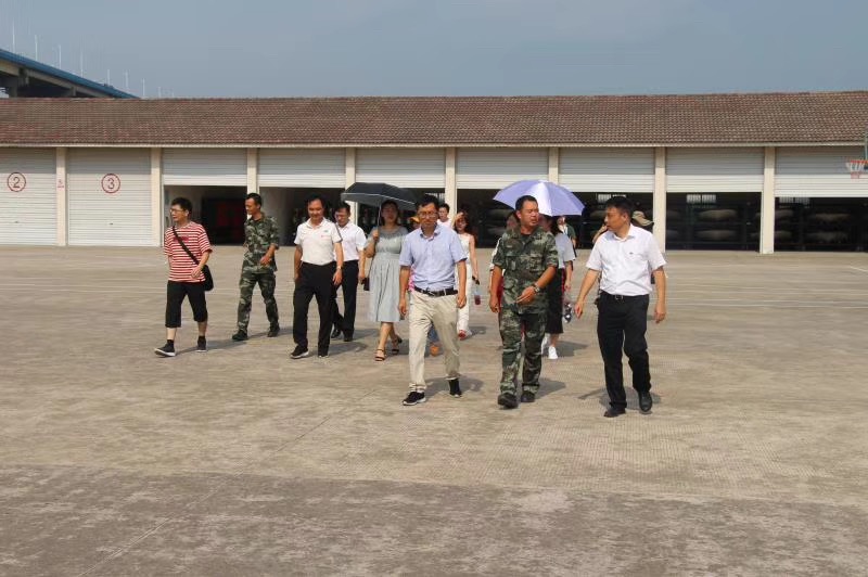 慶“八一”  我院外三、外二支部聯(lián)合慰問(wèn)駐蕪艦艇大隊(duì)(圖2)