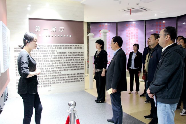 我院開展“傳承紅色基因 堅(jiān)守初心使命”革命傳統(tǒng)教育(圖1)