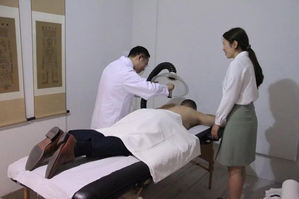 讓中華瑰寶為呵護(hù)人類健康再放異彩！我國(guó)中醫(yī)藥傳承創(chuàng)新發(fā)展邁進(jìn)新時(shí)代(圖6)