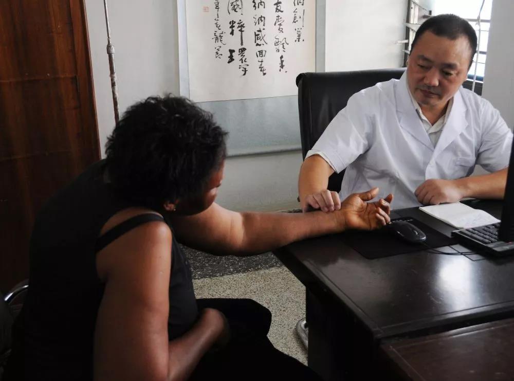 讓中華瑰寶為呵護(hù)人類健康再放異彩！我國(guó)中醫(yī)藥傳承創(chuàng)新發(fā)展邁進(jìn)新時(shí)代(圖7)